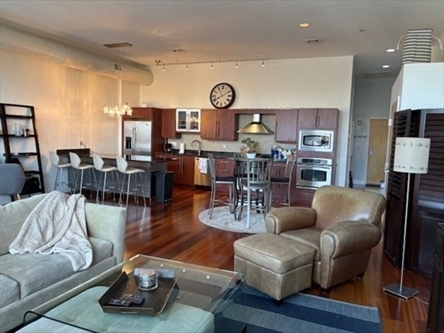 10 Ocean Ave, Apt 206